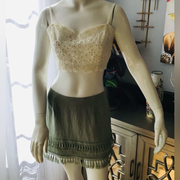 Lulus Sekera Sage Green Tassel Trim Fitted Mini Skirt Womans/Junior Size Small - Picture 14 of 16